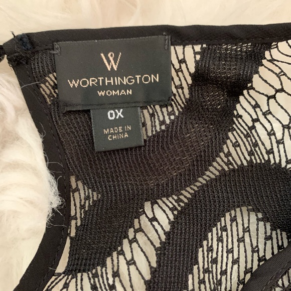 Black Sheer Patterned Blouse.OX - Picture 3 of 5